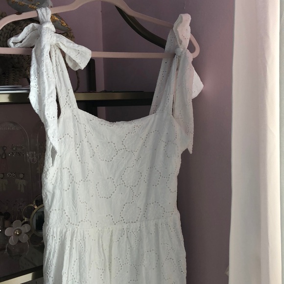 H&M Midi Dress with Eyelet Embroidery Tie Shoulder - Picture 3 of 6